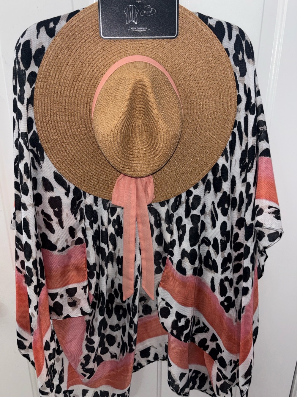 Vince Camuto Ruana w/Panama Hat & matching Kimono, NWT, Color:Coral - Picture 7 of 7